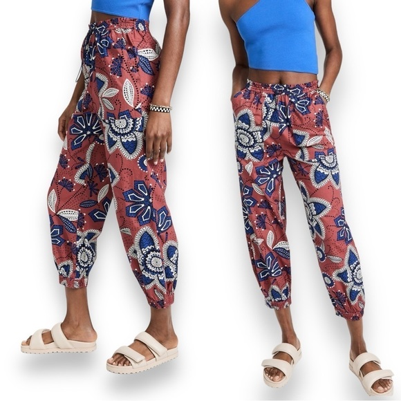 Anthro Sundry Floral Balloon Pants Cropped Joggers Boho Print size 2/US Medium - Picture 1 of 10